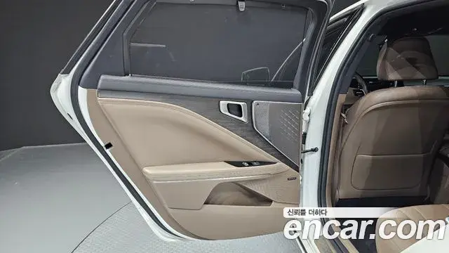 Kia K8 2022 — Photo 14/32
