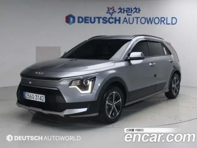 Kia Niro 2025 — Фото 9/20