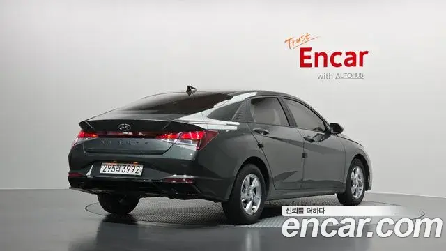 Hyundai Avante 2022 — Photo 2/20