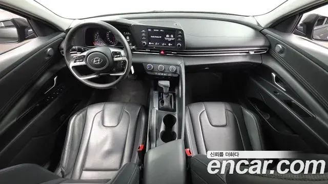 Hyundai Avante 2022 — Photo 7/20