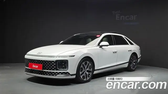 Hyundai Grandeur 2023 — Фото 1/20