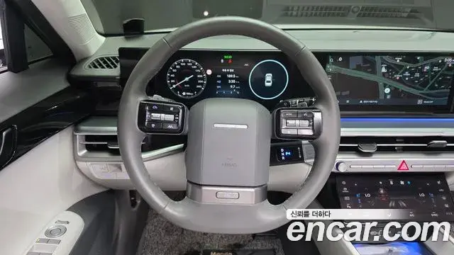 Hyundai Grandeur 2023 — Фото 13/20