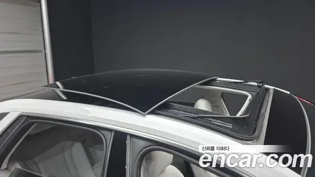 Hyundai Grandeur 2023 — Фото 19/20