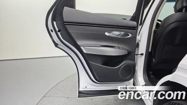 Genesis GV70 2021 — Şəkil 5/40