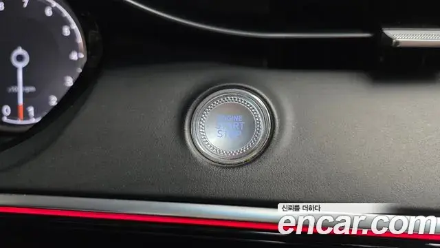 Genesis GV70 2021 — Şəkil 39/40