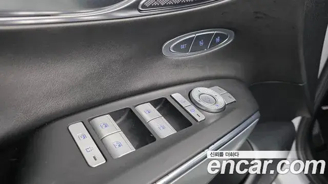 Genesis GV70 2021 — Şəkil 40/40