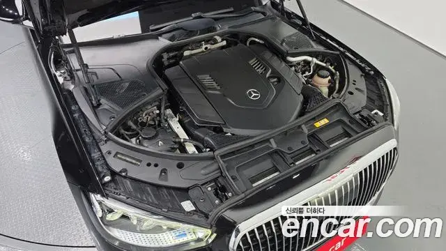 Mercedes-Benz S-Class 2021 — Photo 2/20