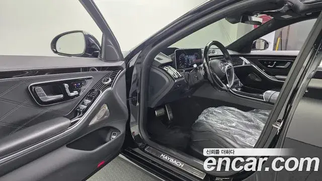 Mercedes-Benz S-Class 2021 — Photo 16/20