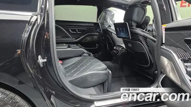 Mercedes-Benz S-Class 2021 — Photo 19/20
