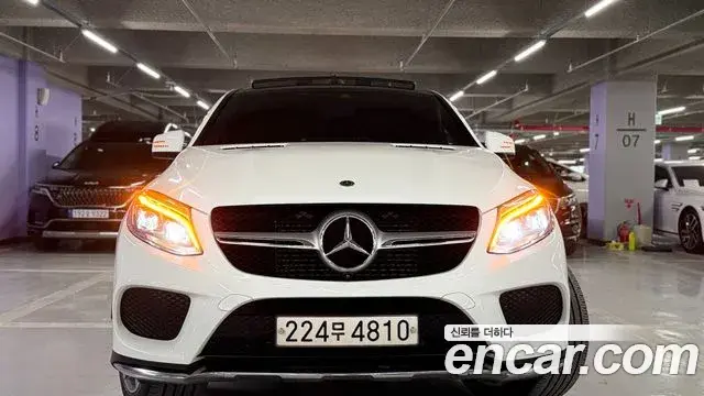 Mercedes-Benz GLE-Class 2018 — Фото 2/20