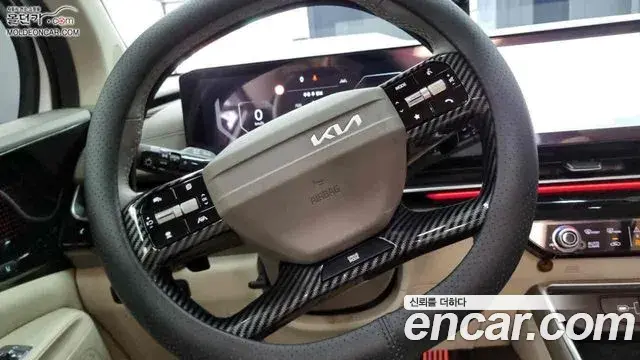 Kia Carnival 2025 — Photo 11/18