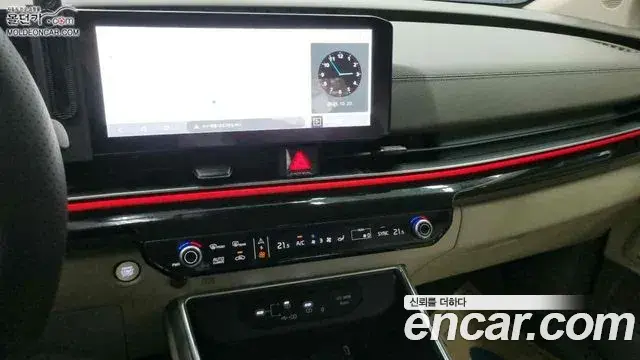 Kia Carnival 2025 — Photo 12/18