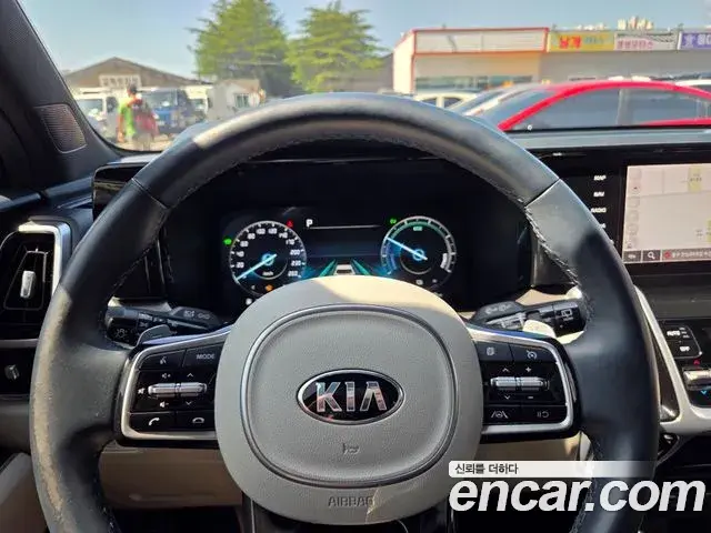 Kia Sorento 2021 — Фото 19/20