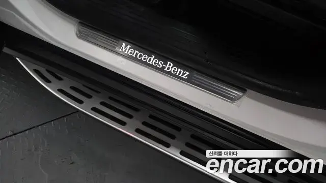 Mercedes-Benz GLE-Class 2025 — Фото 19/20