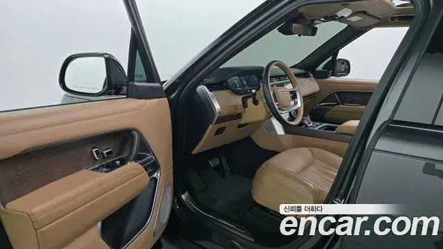 Land Rover Range Rover 2023 — ფოტო 19/20