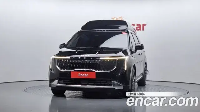 Kia Carnival 2024 — Фото 3/20
