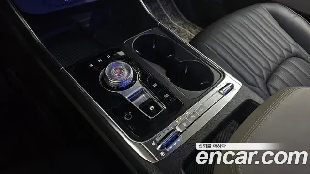 Kia Carnival 2024 — Фото 9/20