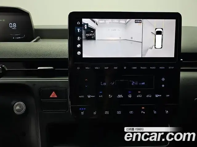 Hyundai Staria 2021 — Фото 8/18