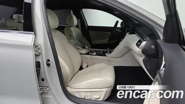 Genesis G70 2025 — ფოტო 2/20