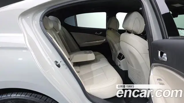 Genesis G70 2025 — ფოტო 6/20
