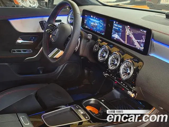Mercedes-Benz CLA-Class 2026 — Фото 11/20