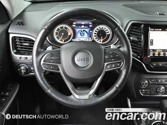 Jeep Cherokee 2020 — Фото 13/20
