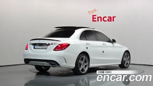Mercedes-Benz C-Class 2018 — Фото 2/20