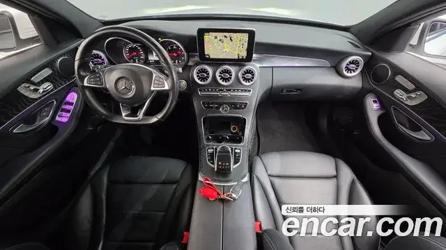 Mercedes-Benz C-Class 2018 — Фото 7/20