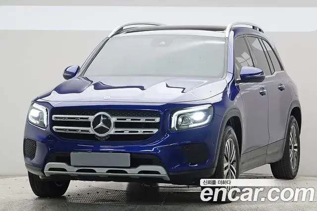 Mercedes-Benz GLB-Class 2021 — Фото 9/20