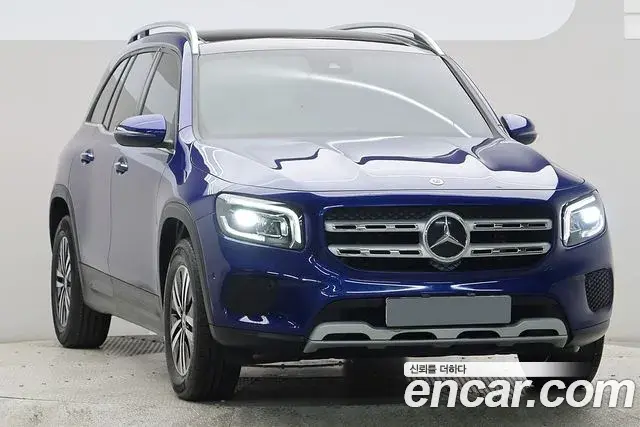 Mercedes-Benz GLB-Class 2021 — Фото 2/20