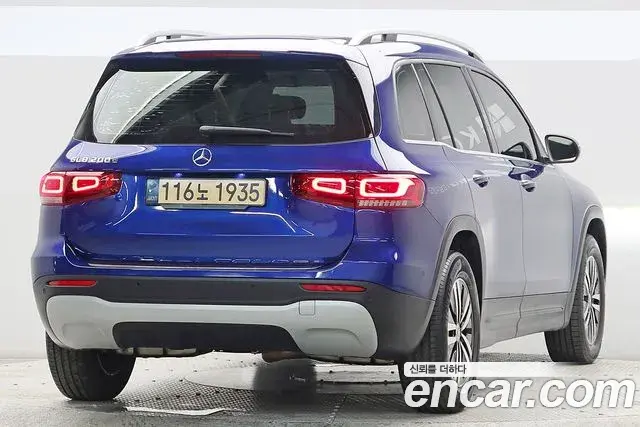 Mercedes-Benz GLB-Class 2021 — Фото 3/20