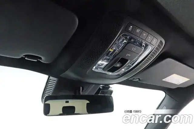 Mercedes-Benz GLB-Class 2021 — Фото 14/20