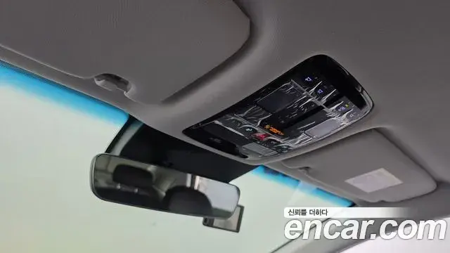 Hyundai Grandeur 2023 — Фото 17/20