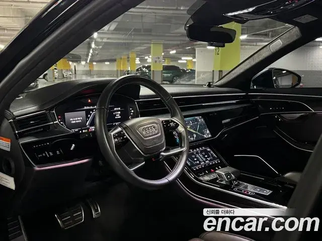 Audi A8 2020 — Фото 8/20