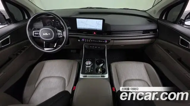 Kia Carnival 2024 — Фото 7/20