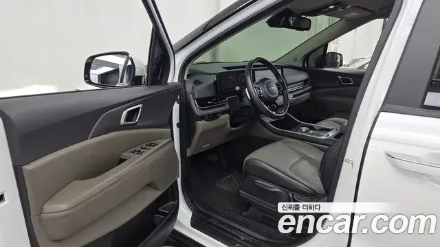 Kia Carnival 2024 — Фото 10/20