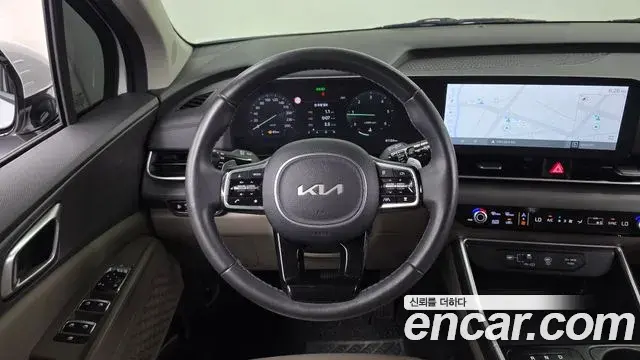 Kia Carnival 2024 — Фото 13/20