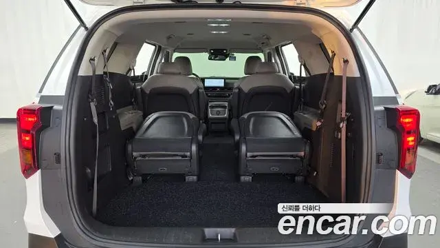Kia Carnival 2024 — Фото 20/20