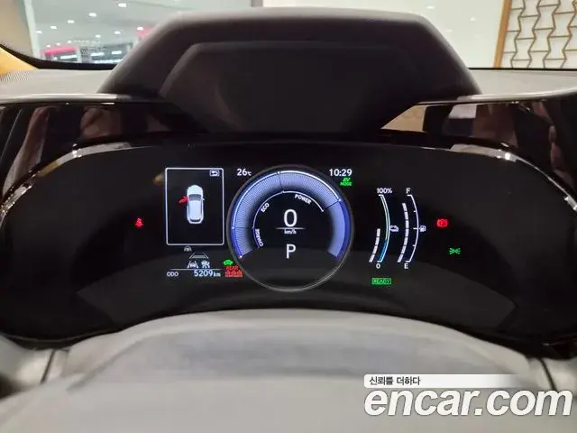 Lexus NX450h+ 2025 — ფოტო 8/15