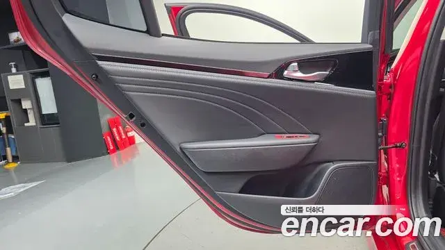 Kia Stinger Meister 2021 — Photo 29/32