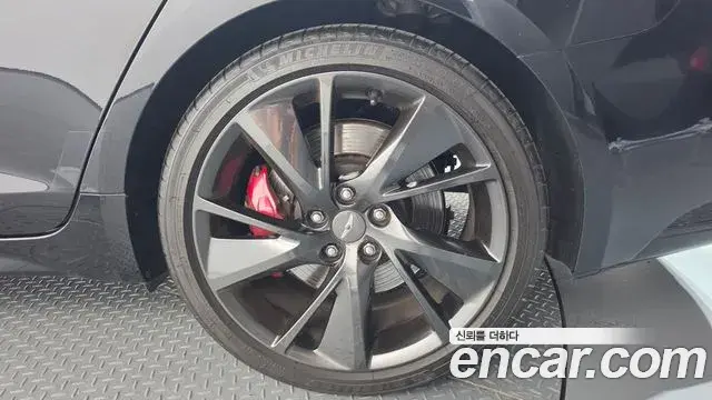 Genesis G70 2022 — Şəkil 28/38