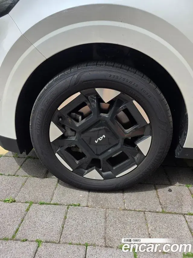 Kia Carnival 2025 — Photo 5/14