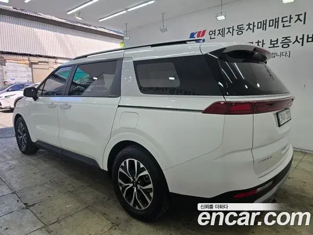 Kia Carnival 2022 — Şəkil 5/19
