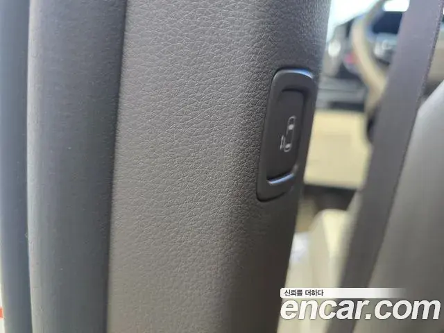 Kia Carnival 2022 — Şəkil 18/19