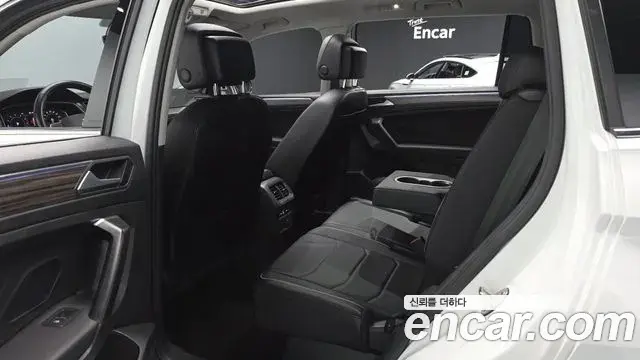 Volkswagen Tiguan Allspace 2022 — Şəkil 16/20
