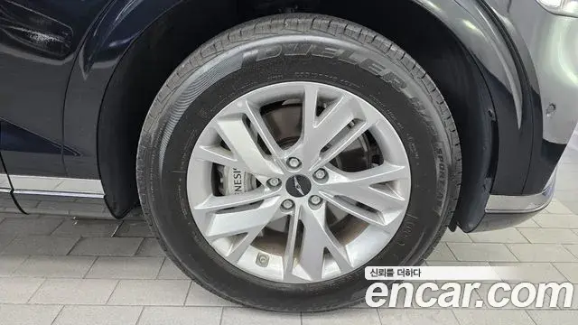 Genesis GV70 2024 — Photo 11/32