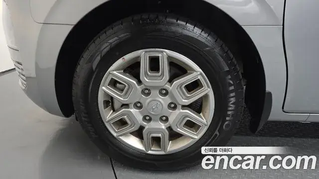 Hyundai Staria 2024 — Фото 4/20