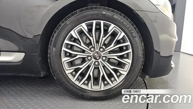Kia The K9 2018 — ფოტო 14/30
