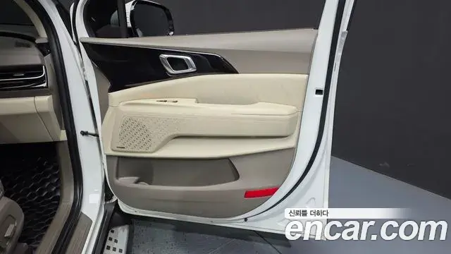 Kia Carnival 2024 — ფოტო 5/35