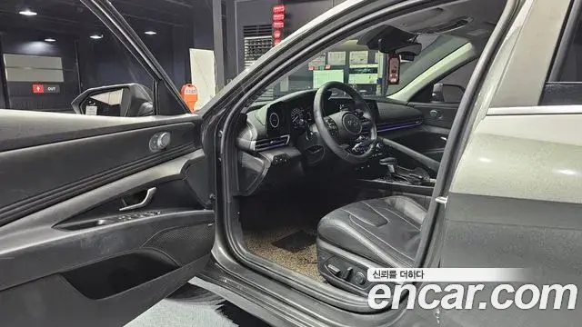 Hyundai Avante 2020 — Фото 10/20